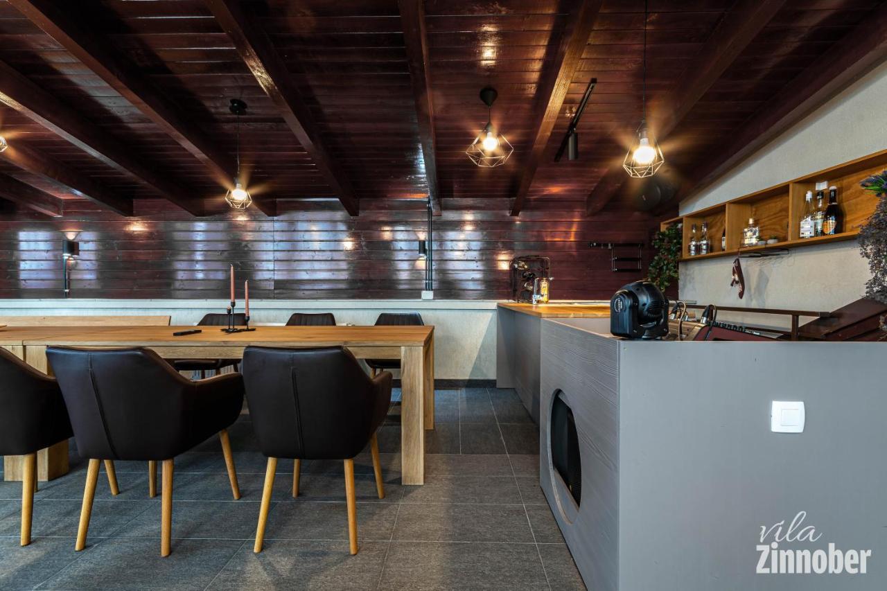 Vila Zinnober Braşov Extérieur photo