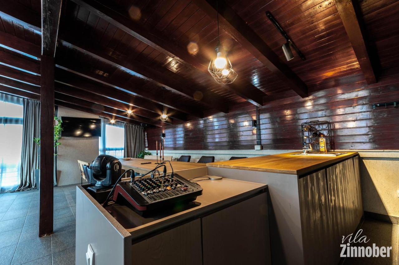 Vila Zinnober Braşov Extérieur photo